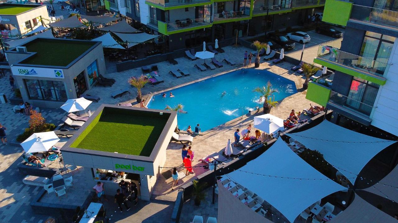 Olive Apartment In Spa N Pool Resort-Parking Mamaia Exterior photo